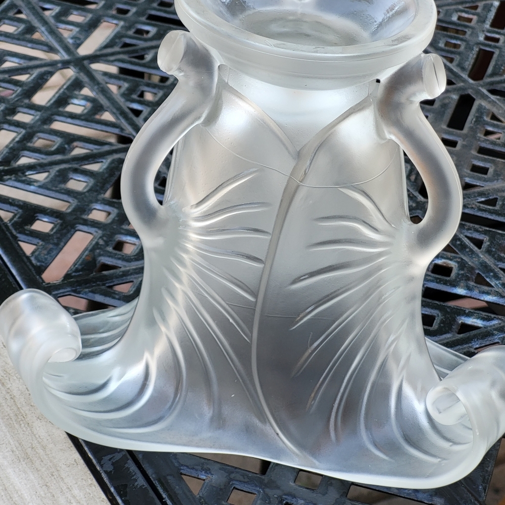 Tulip flower shaped crystal vase - Picture 4 of 4